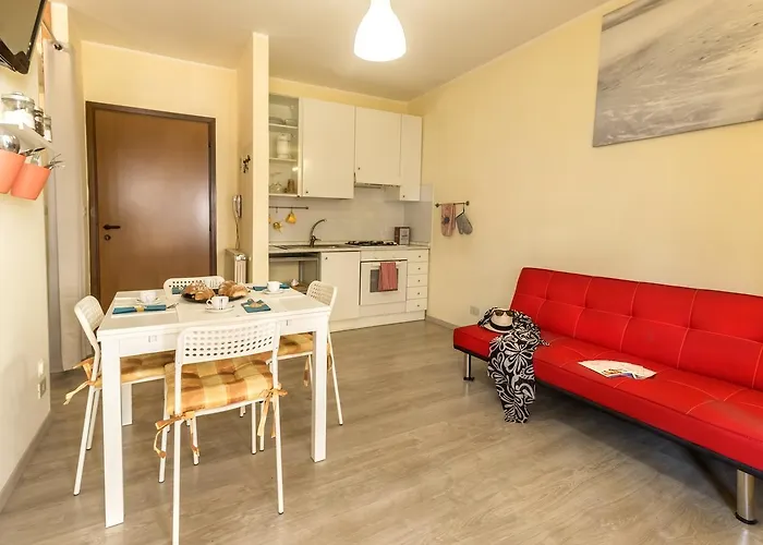 Stella Marina Silvi Апартаменты *